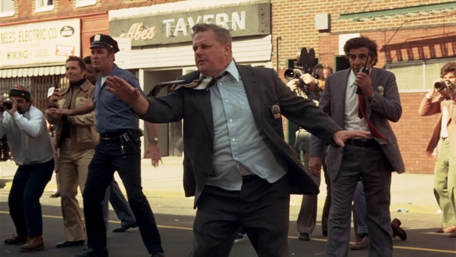 Sergeant Eugene Moretti (Charles Durning) Dog day afternoon