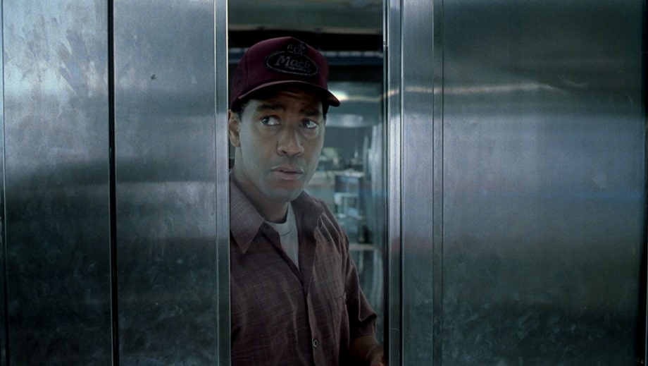 Hostage taker – John Q