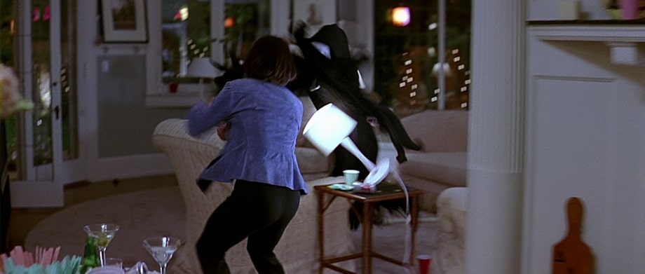 Who attacked Sidney in the Greek House in Scream 2