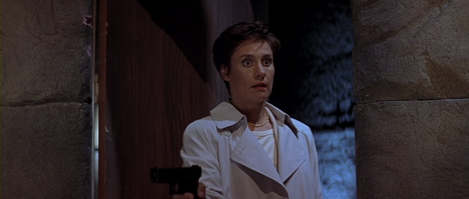 Mrs. Loomis the killer in Scream