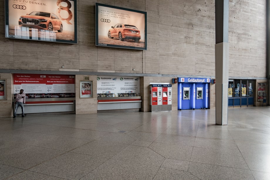 Munich Hauptbahnhof Arnold Schwarzenegger 1967