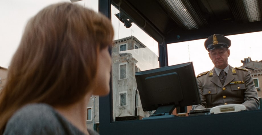 Angelina Jolie the tourist
