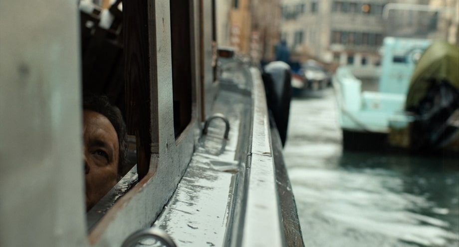LANGDON LEAVING VENICE