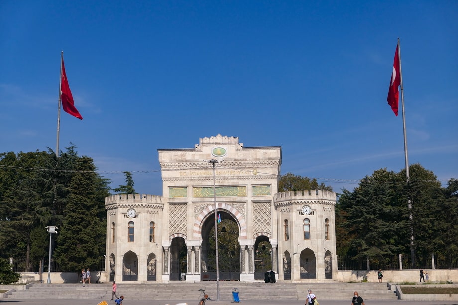 ISTANBUL UNIVERSITY. Inferno