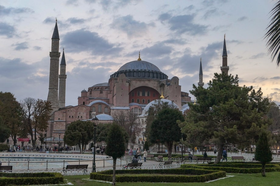 Istanbul movie sites
