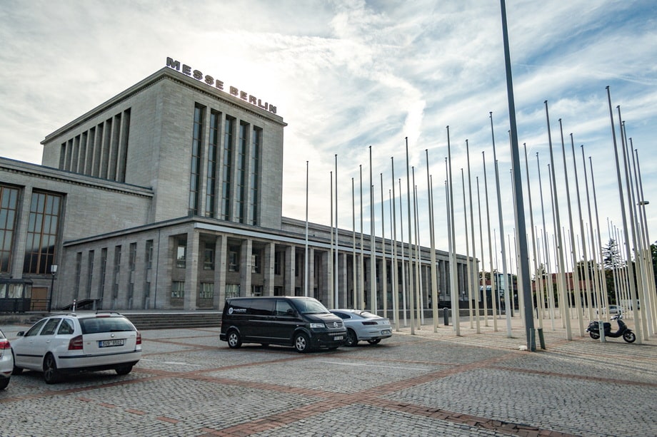 ‘Stazione Marittima di Napoli’ (Naples Maritime Station) Bourne Supremacy