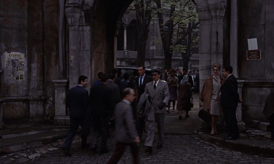 James bond near the headquarters of Kerim Bey