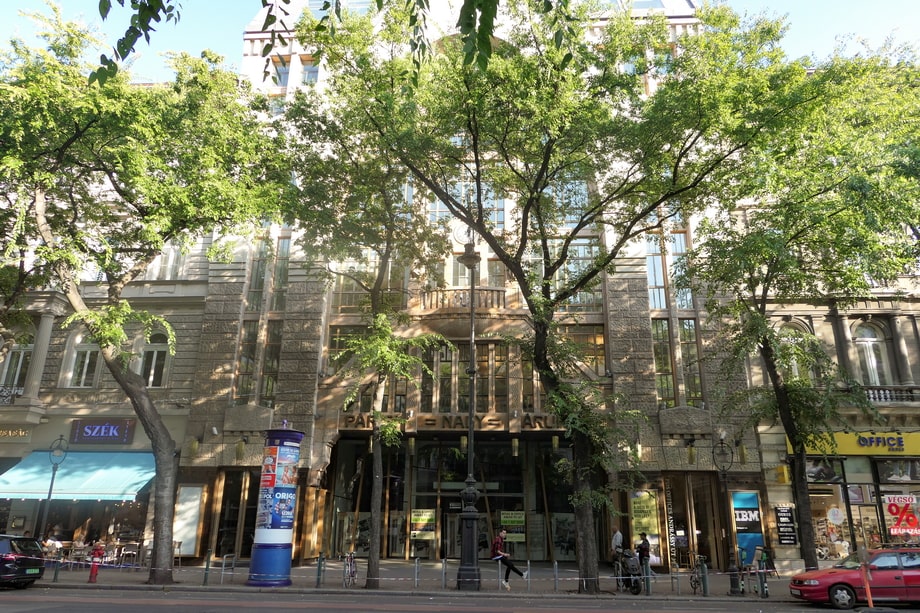 Parisian Department Store Budapest