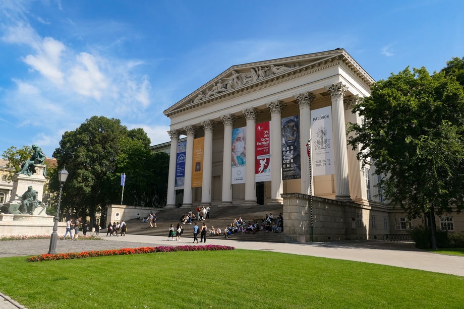 HUNGARIAN NATIONAL MUSEUM