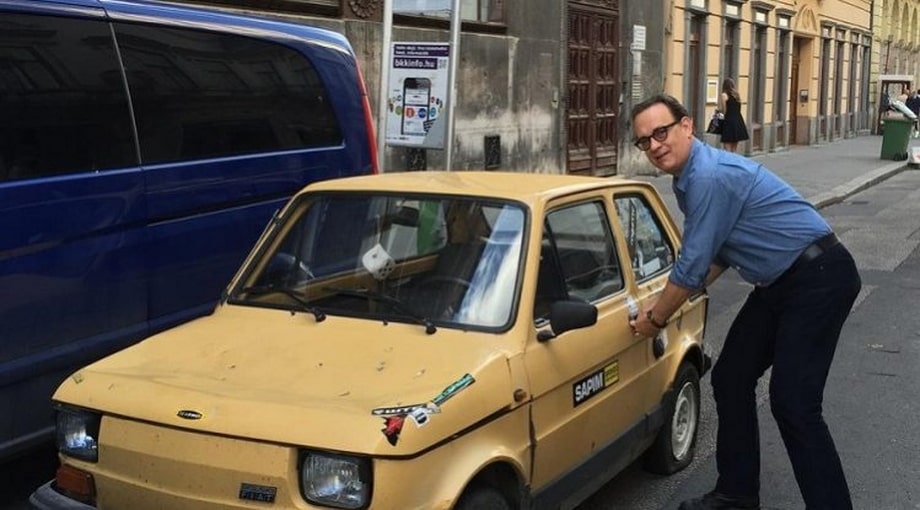 Tom Hanks as professor Robert Langdon