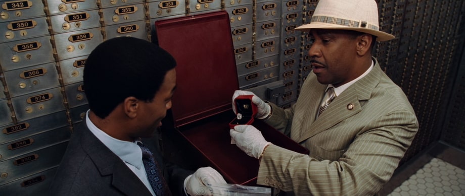 Why did the robbers not take money Inside man explained