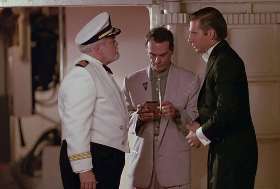 RMS Queen Mary with Sam Beckett on board