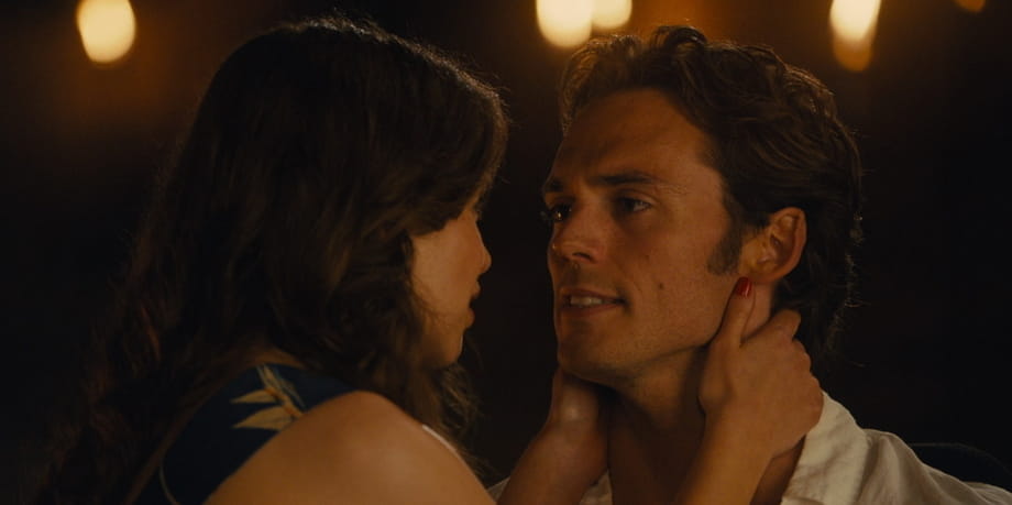 Emilia Clark (Lou Clark) and Sam Claflin as Will Traynor